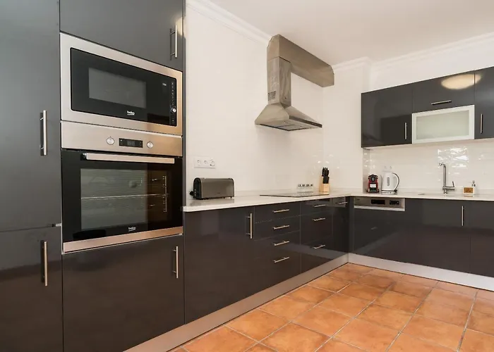 Two Bedroom Mos Lagos *