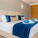 Two Bedroom Mos Lagos Apartment *