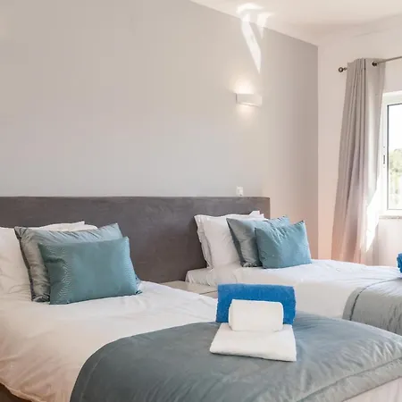 Two Bedroom Mos Lagos *