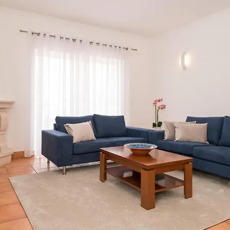 Two Bedroom Mos Lagos Apartmán