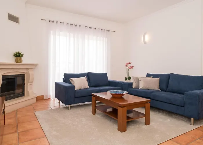 Two Bedroom Mos Lagos アパート
